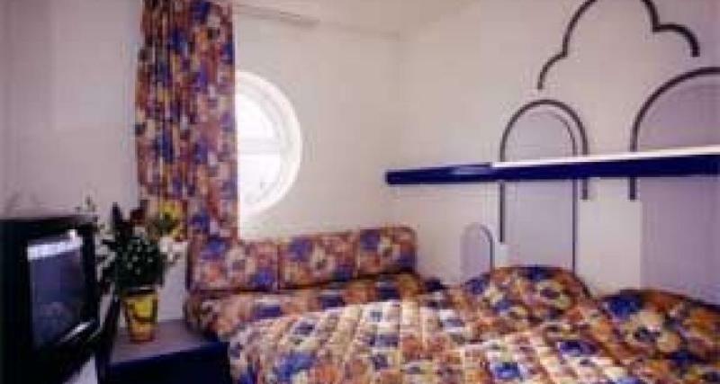 Ibis Budget Grigny Centre מראה חיצוני תמונה