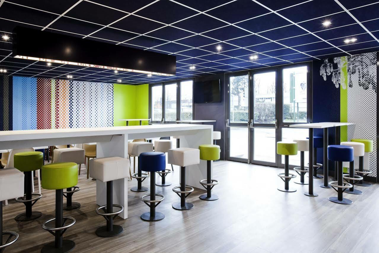 Ibis Budget Grigny Centre מראה חיצוני תמונה