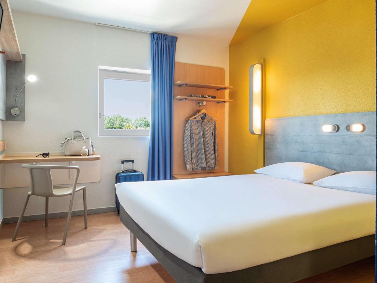 Ibis Budget Grigny Centre מראה חיצוני תמונה